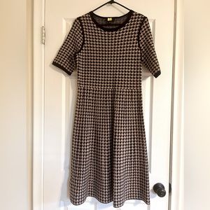 Ann Taylor MIDI sweater dress